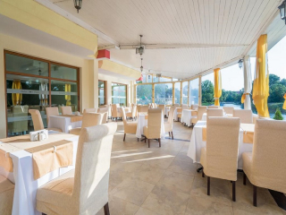 PERLA SUN BEACH - RESTAURANT 